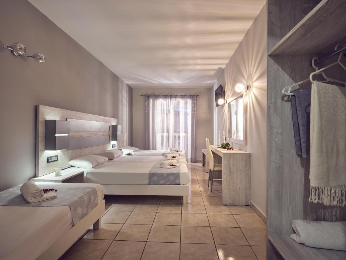 Hotel Aeon 2*